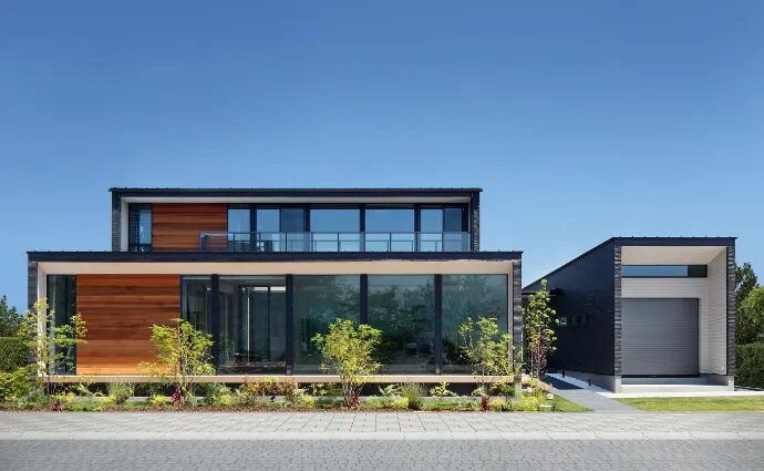 ヤマダホームズ